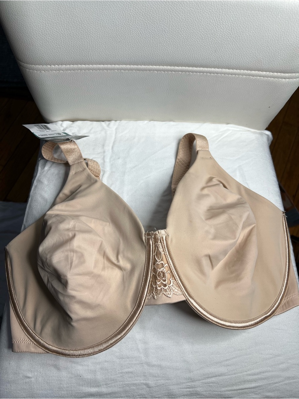 Vanity Fair Nude Full Coverage Underwire Bra with Lace Accent